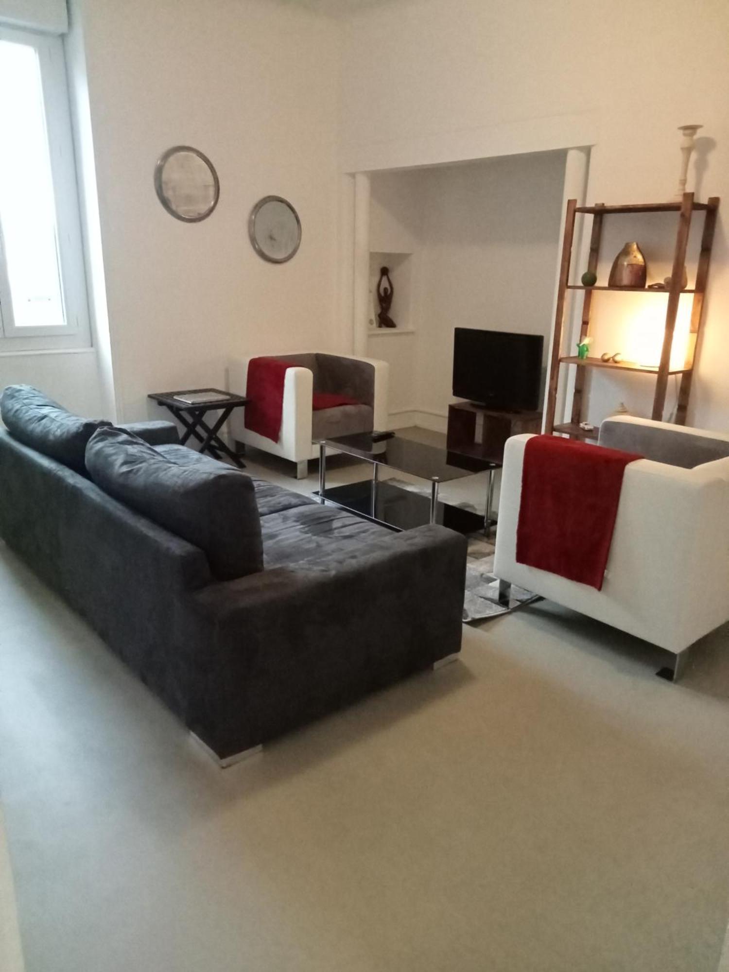 Grand F2 Lumineux